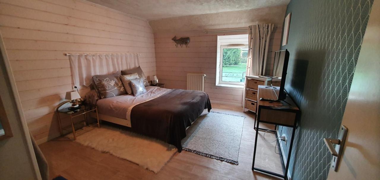Chambres D'Hotes Avec Piscine Aux Agapanthes De Cromel - Mont Saint Michel 외부 사진
